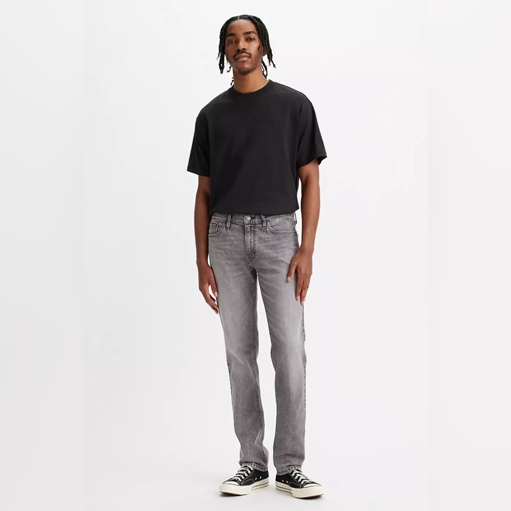 New Levi’s gray man lo-ball jeans size 34